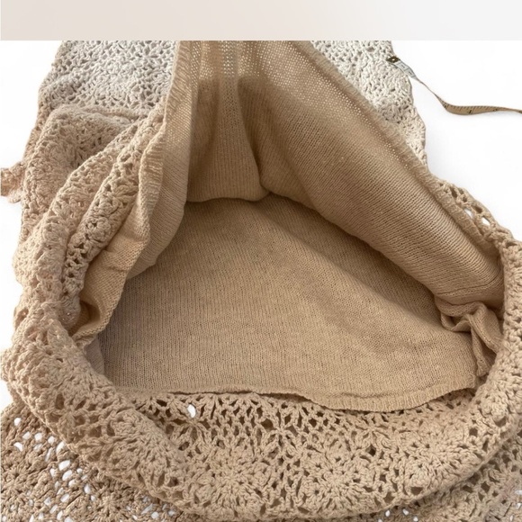 |Newport News| tan crochet knit dress Medium - Picture 4 of 8